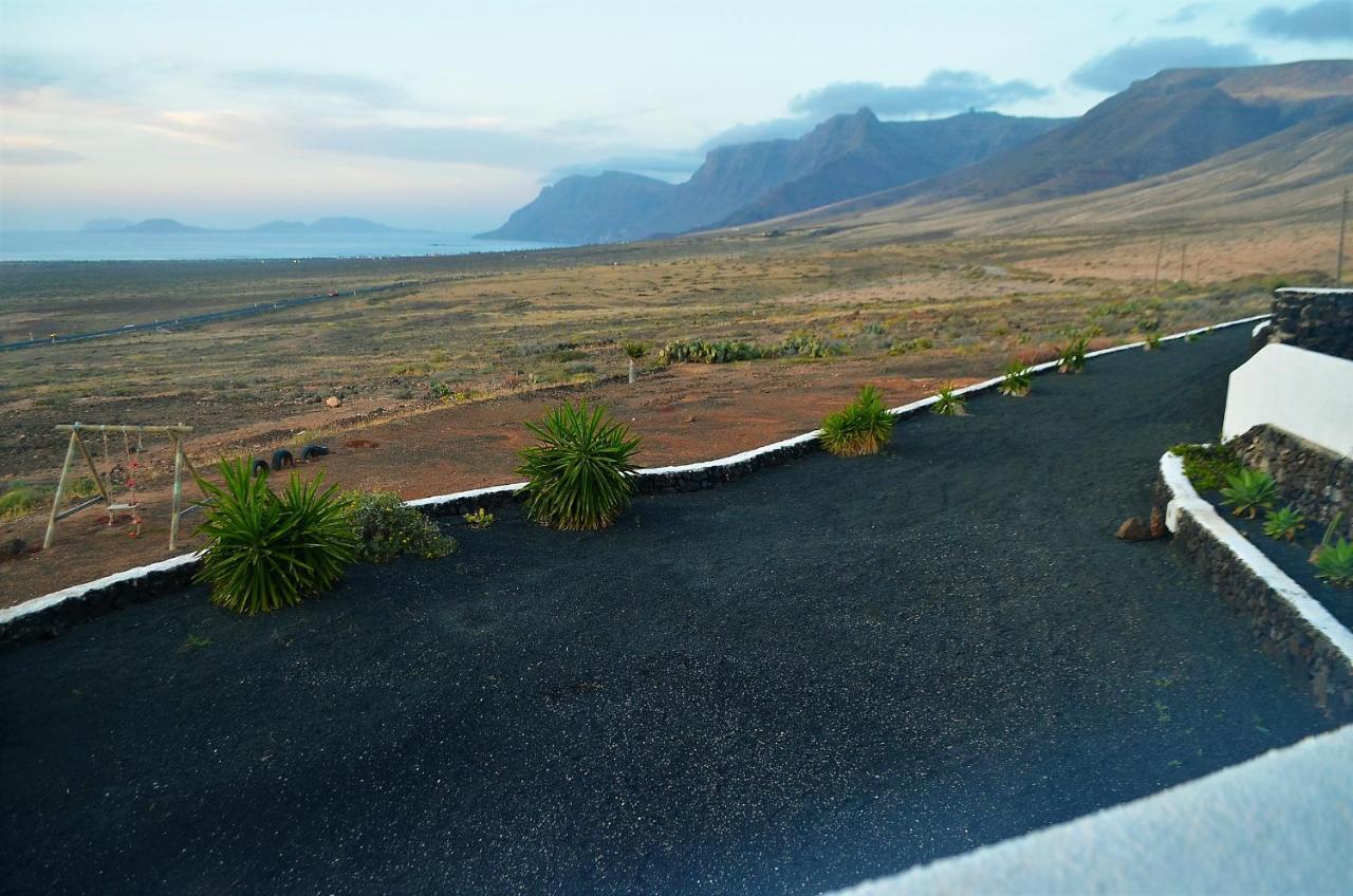 El Refugio Daire Famara Dış mekan fotoğraf