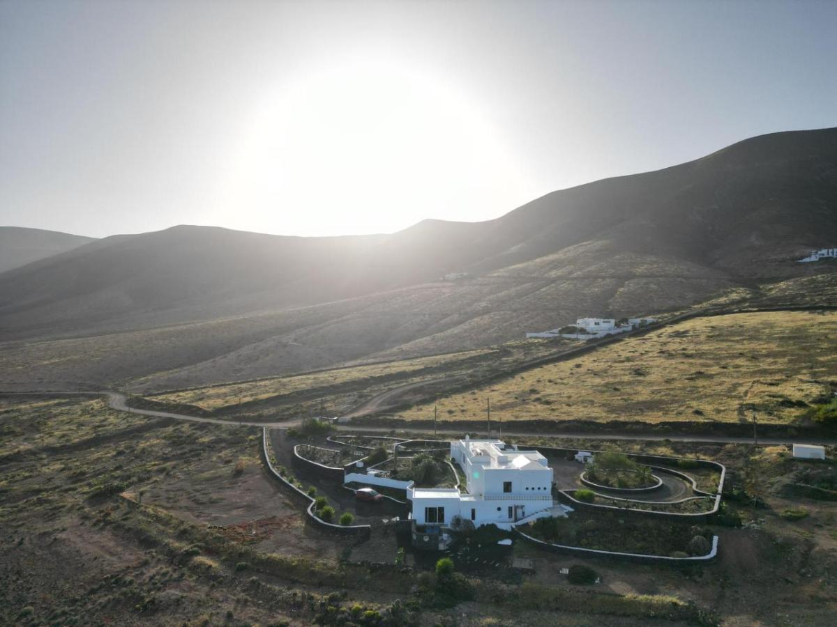 El Refugio Daire Famara Dış mekan fotoğraf